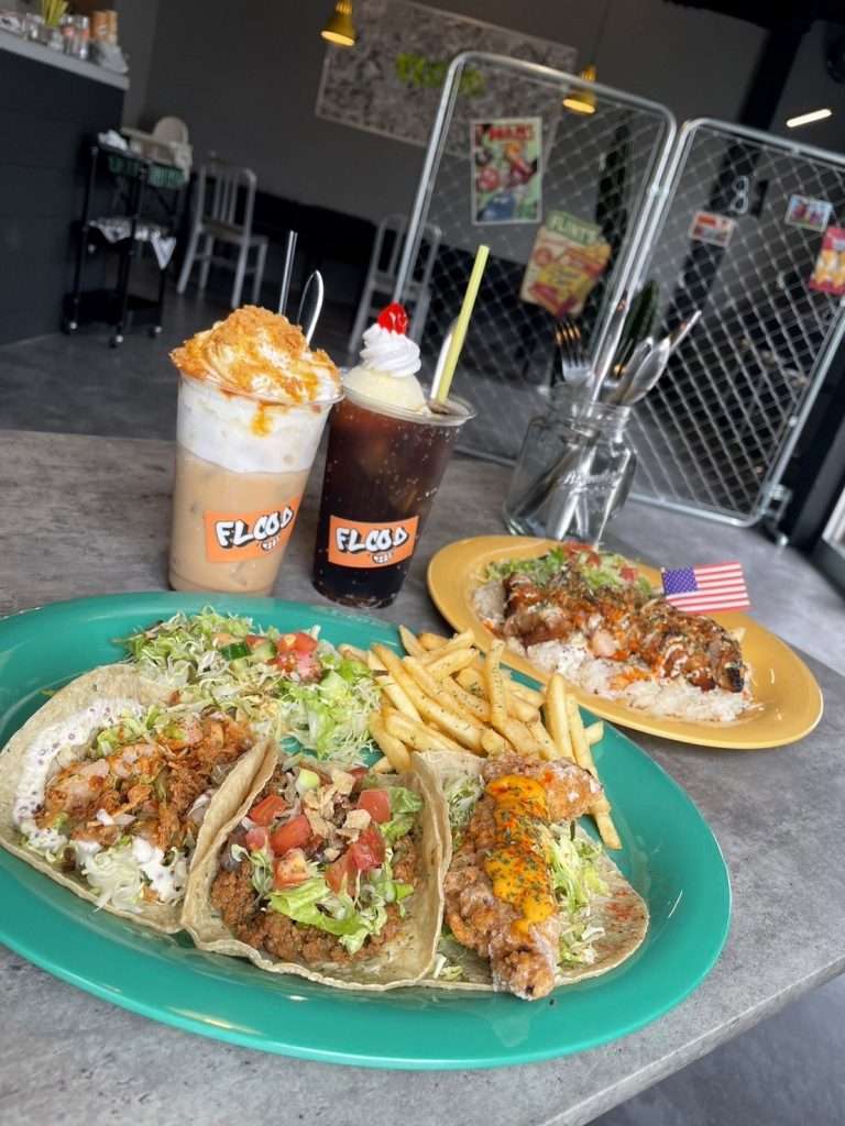 FLOOD TACOS & CAFE – 南紀串本観光ガイド